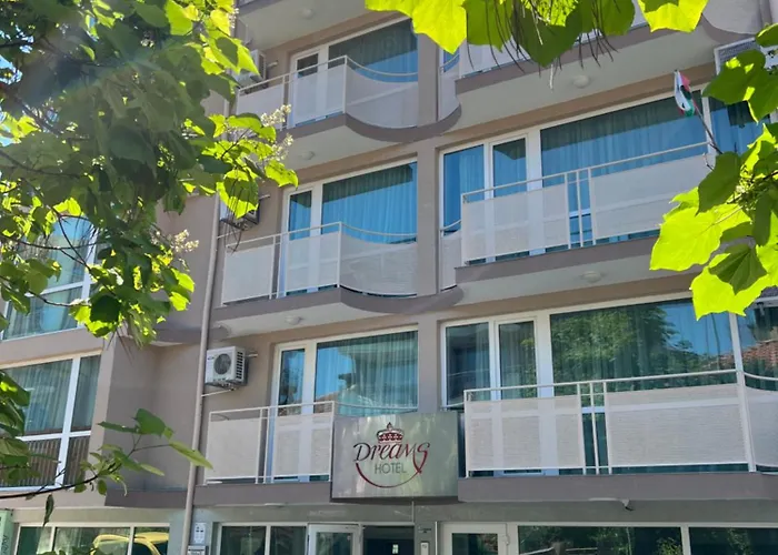 Hotel Dreams Family 2*